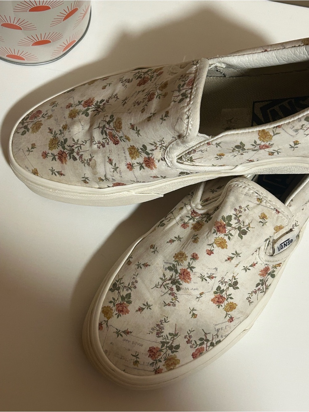 Vans marshmallow Slip-On Sneakers shoes, sz 6 women’s